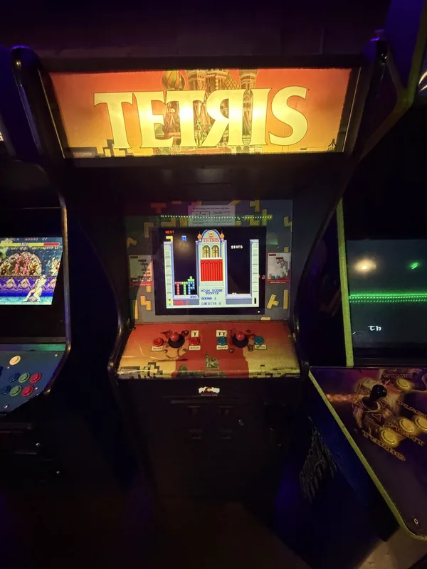 Tetris arcade cabinet by Atari Games 1988